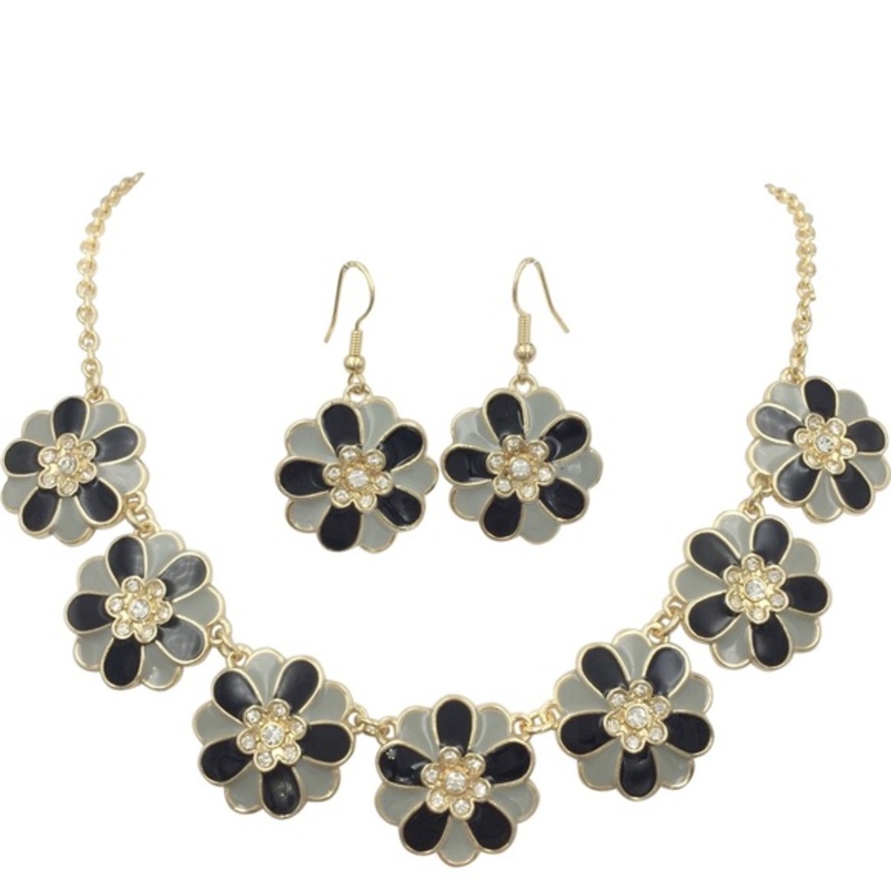 Black Grey Rhinestone Daisy Necklace Earrings Set
